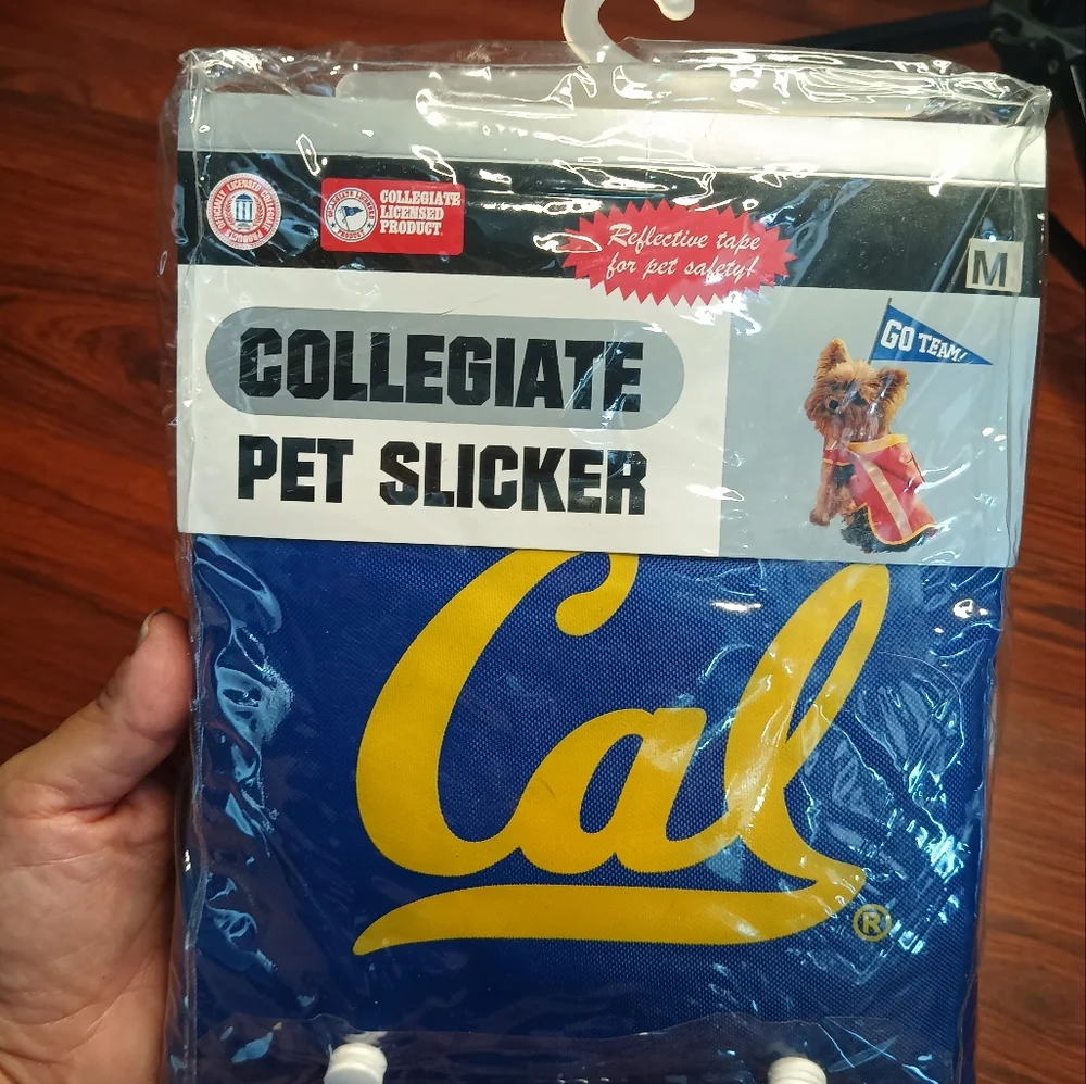 Cal Berkeley Dog Slicker Sz Medium